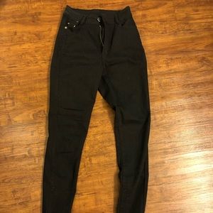 Black skinny jeans
